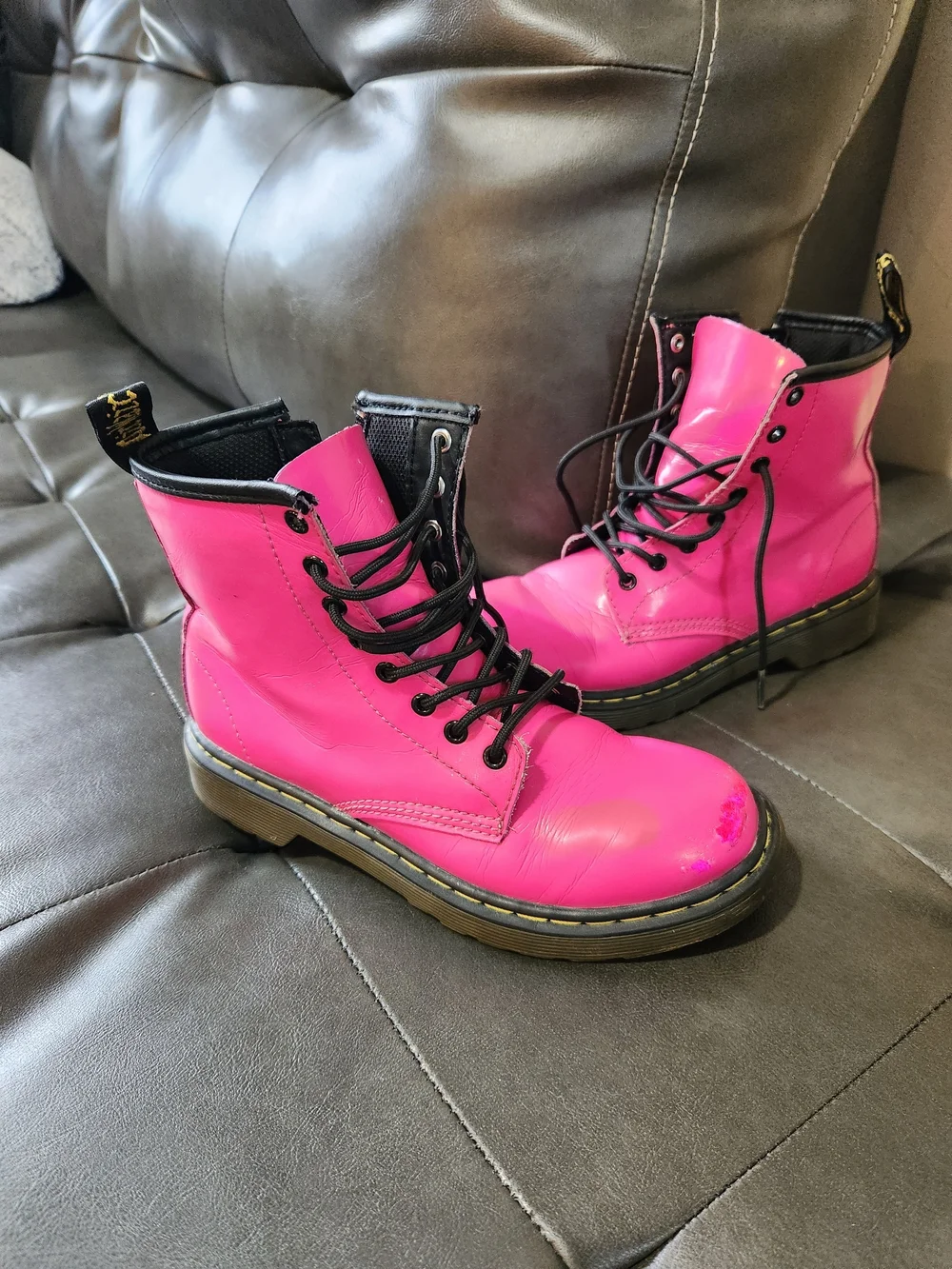 Dr. Martens Hot Pink Lace-Up Kids Combat Boots Has Scuff Size 2 Youth